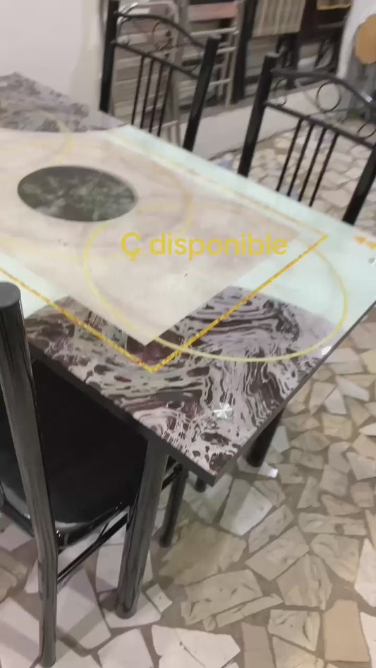 Table à Manger Moderne avec 4 Chaises – Ensemble Élégant pour Salle à Manger